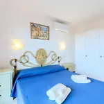 Family Sea View, Pool, Ac, Parking Appartement