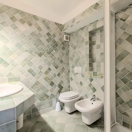 Apartamento Family Sea View, Pool, Ac, Parking